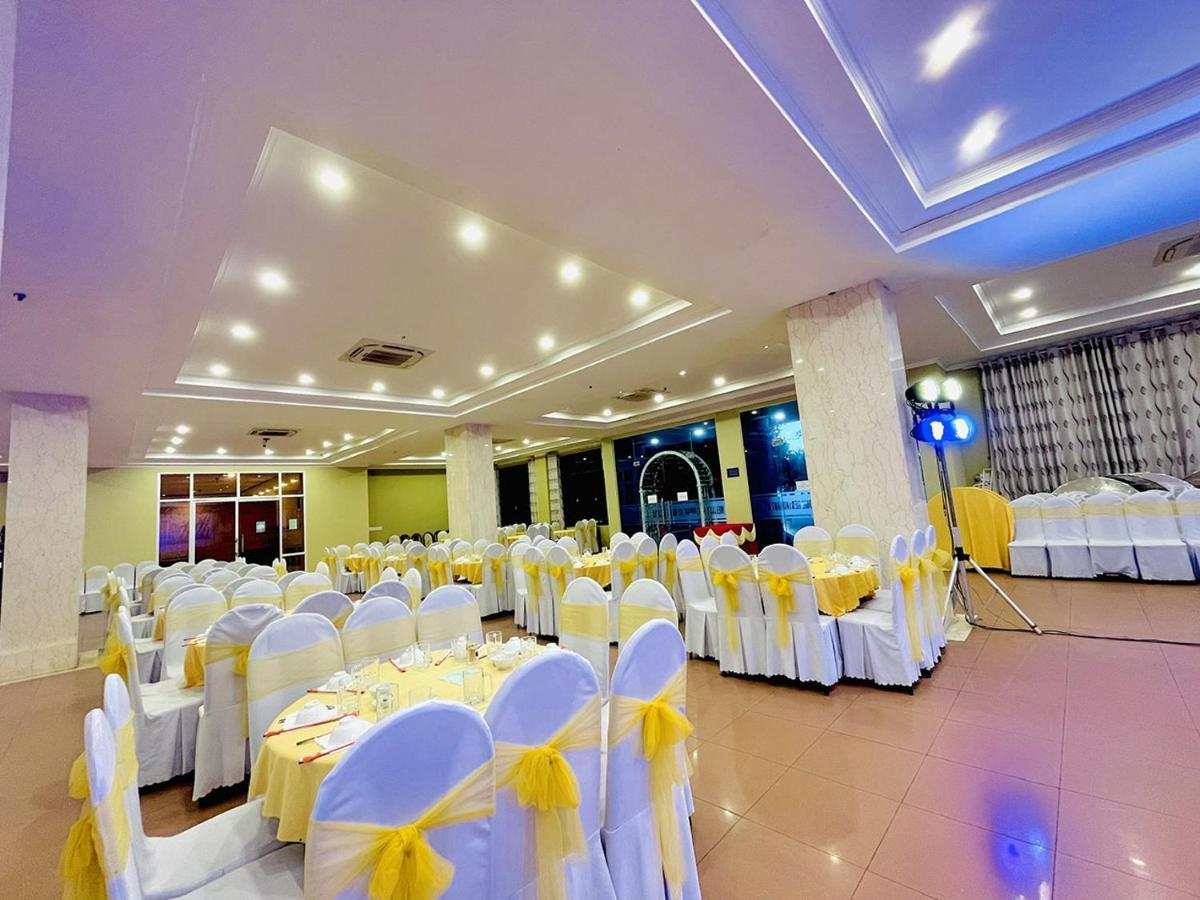 My Khe 2 Da Nang Seafront Hotel Exterior foto